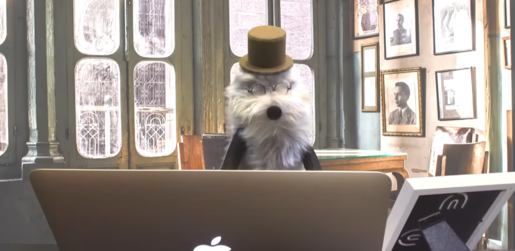 【パペットスンスン】ゾンゾン完全ガイド│ハットに眼鏡の頼れるおじいちゃん!スンスンとの関係性や関連グッズについて